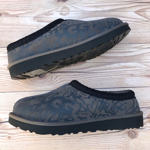 UGG Tasman Street Graffiti Slippers - Picture 3 of 16